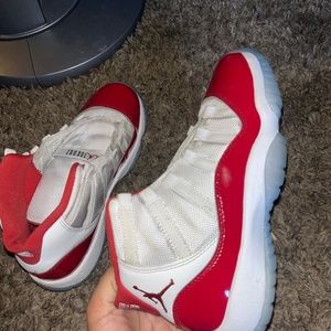 JORDAN 11